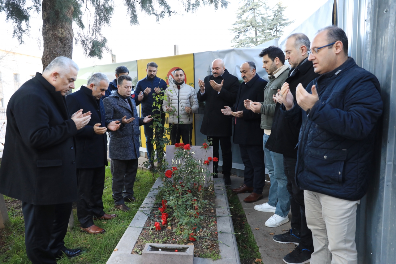 Onursal ve Kurucu Genel Başkanımız Mustafa Başoğlu’nu Mezarı Başında Dualarla Andık