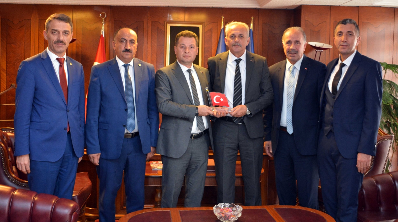 Başkanlarımız, Türk Harb – İş Sendikasına Hayırlı Olsun Ziyaretinde Bulundular