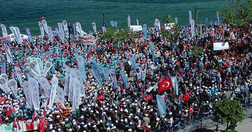 1 Mayıs Emek ve Dayanışma Günü Çanakkale’de Kutlandı!