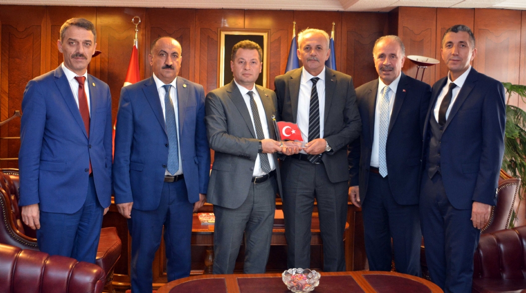 Başkanlarımız, Türk Harb – İş Sendikasına Hayırlı Olsun Ziyaretinde Bulundular