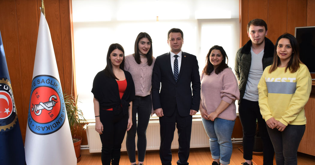 Sakarya Üniversitesi Öğrencileri Sendikamızı Ziyaret Etti