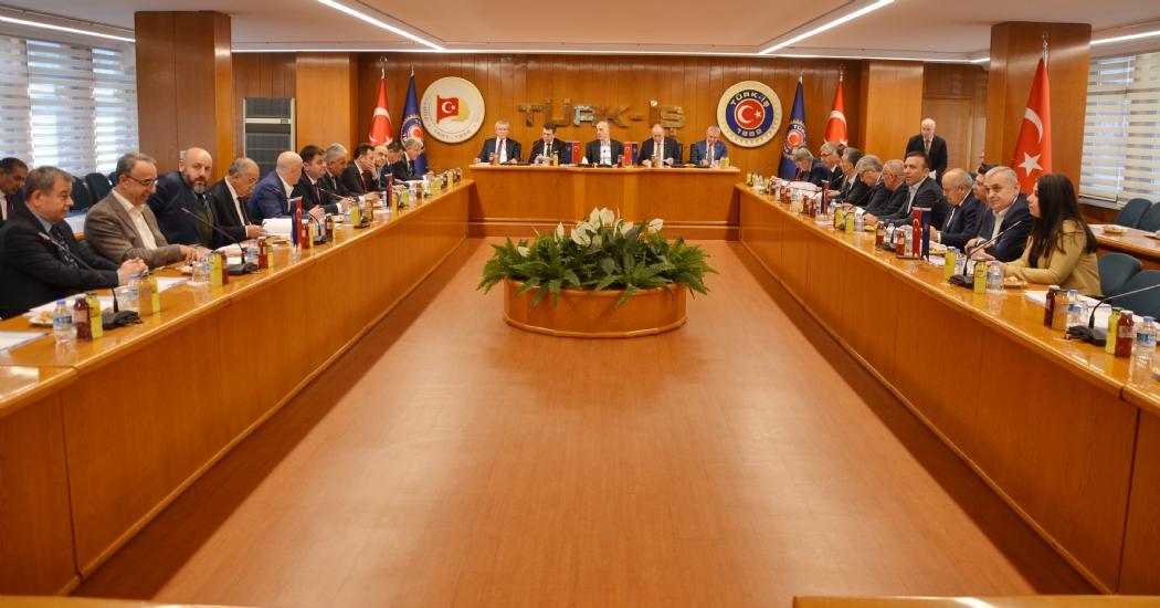 TÜRK-İŞ Başkanlar Kurulu Toplandı
