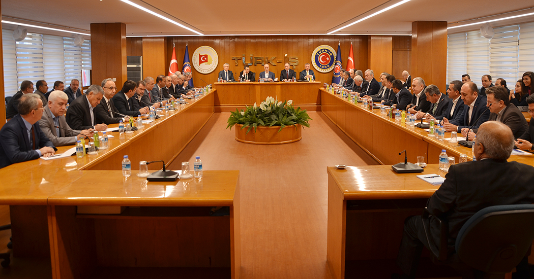 Türk-İş Başkanlar Kurulu Toplandı