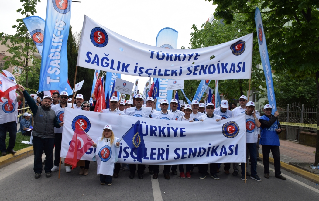 Türkiye Sağlık İşçileri Sendikası 1 Mayıs’ da Meydanlardaydı